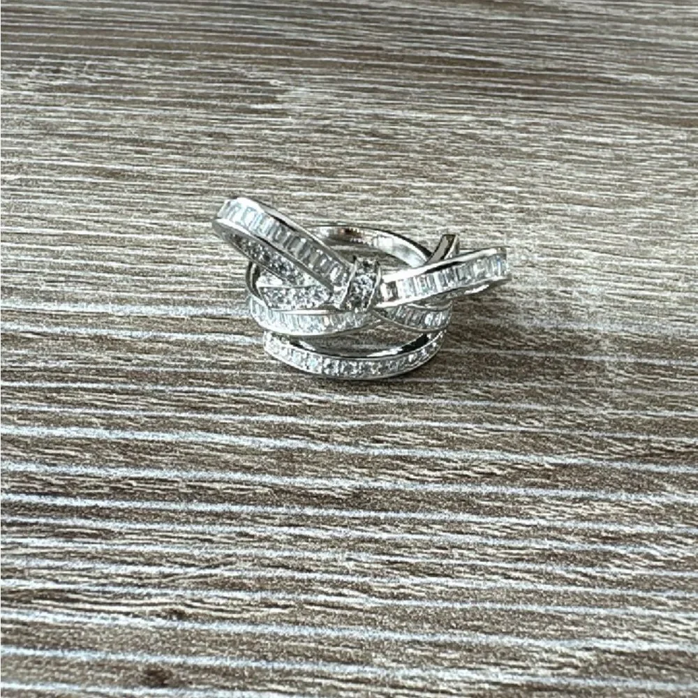 Bow ring A435